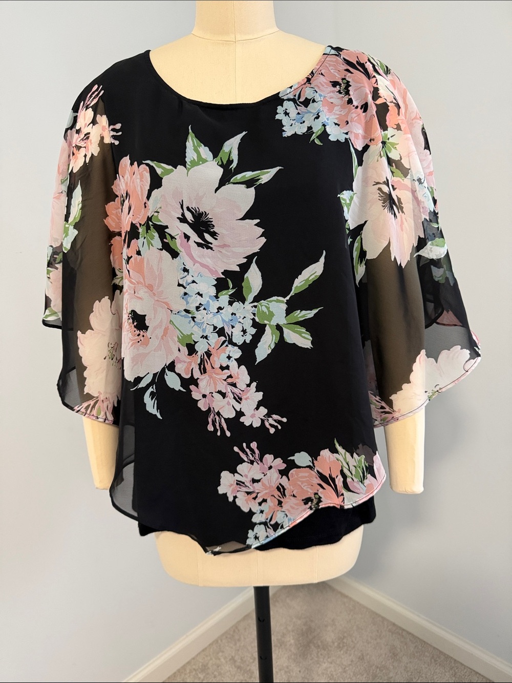 Alyx Women’s Black Floral Overlay Blouse - Pink & White Floral SZXL